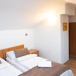 Keltika 3*