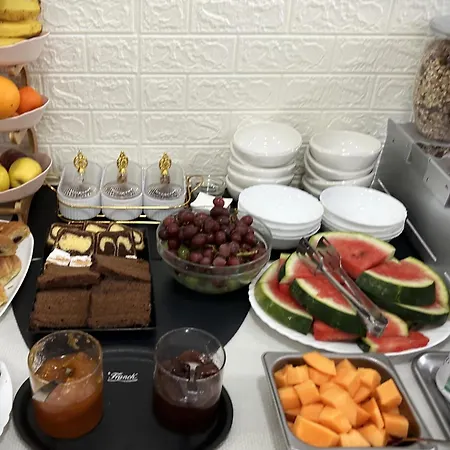 Garni Keltika 3* إيزولا