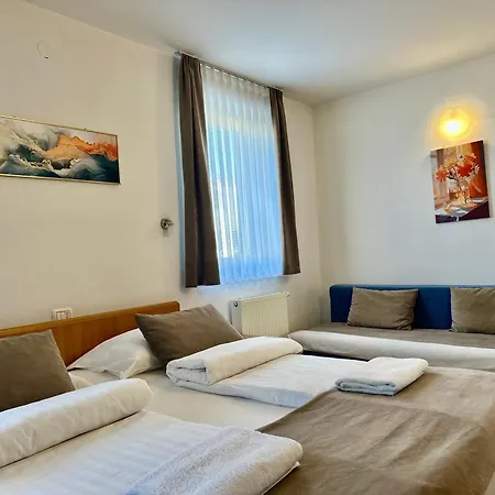 ホテル Garni Keltika