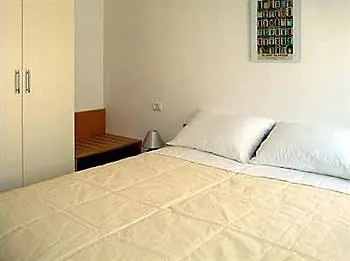 Garni Keltika イゾラ